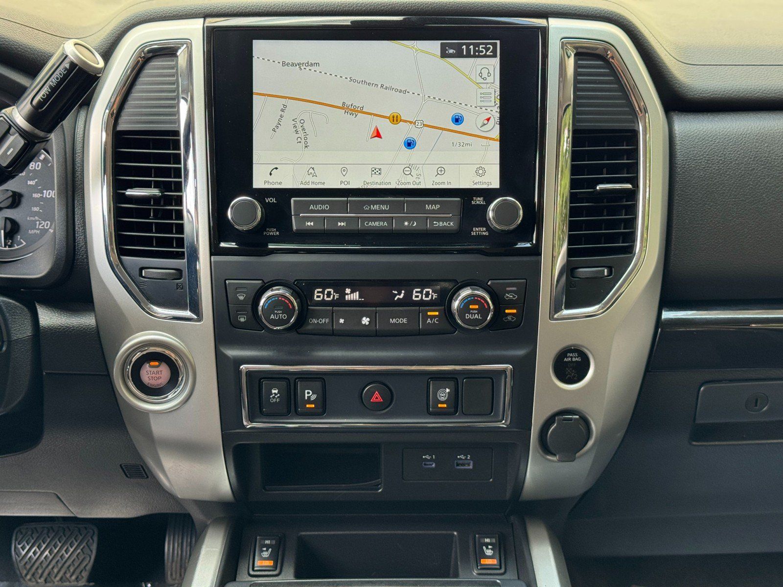 Used 2021 Nissan Titan SV w/ SV Convenience Package RWD image 21