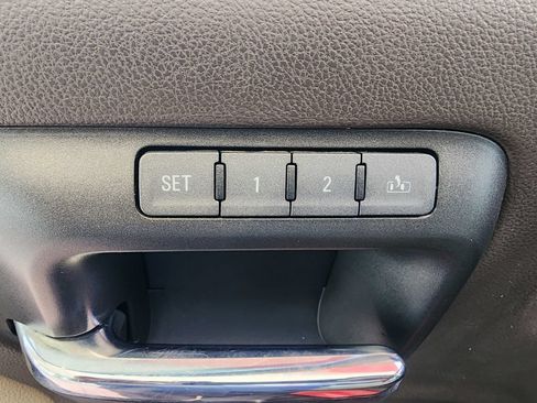 Used 2017 GMC Sierra 1500 SLT w/ Texas SLT Premium Package AWD/4WD image 16