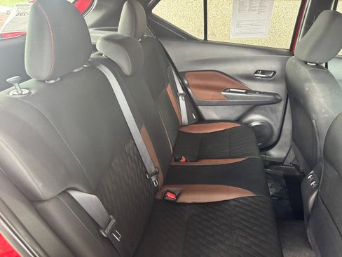 Used 2023 Nissan Kicks SR image 19