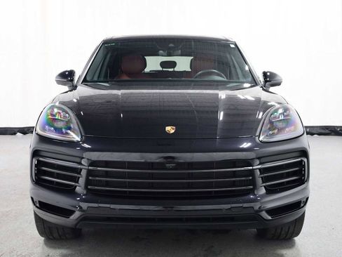 Used 2022 Porsche Cayenne image 14