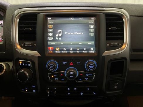 Used 2021 RAM 1500 Classic Warlock w/ Luxury Group AWD/4WD image 18