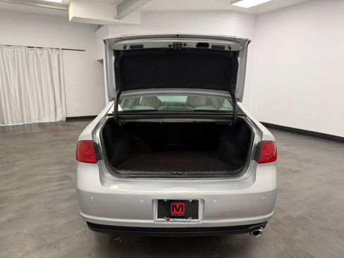 Used 2011 Buick Lucerne CXL w/ Driver Confidence Package FWD image 25