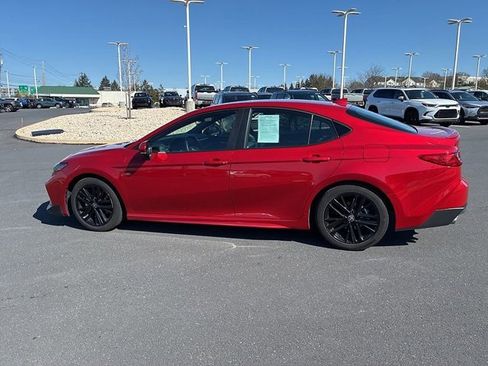 Certified 2025 Toyota Camry SE image 13