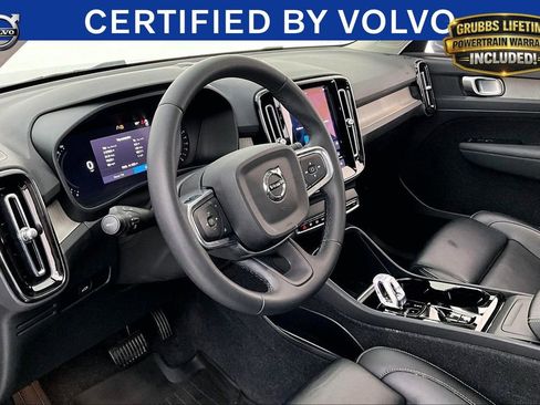 Certified 2023 Volvo XC40 B4 Plus w/ Driver Assist Package FWD image 18
