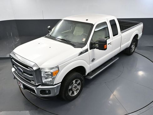 Used 2015 Ford F350 Lariat w/ Camper Package image 58