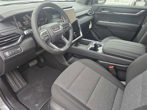 New 2026 GMC Acadia Elevation image 18