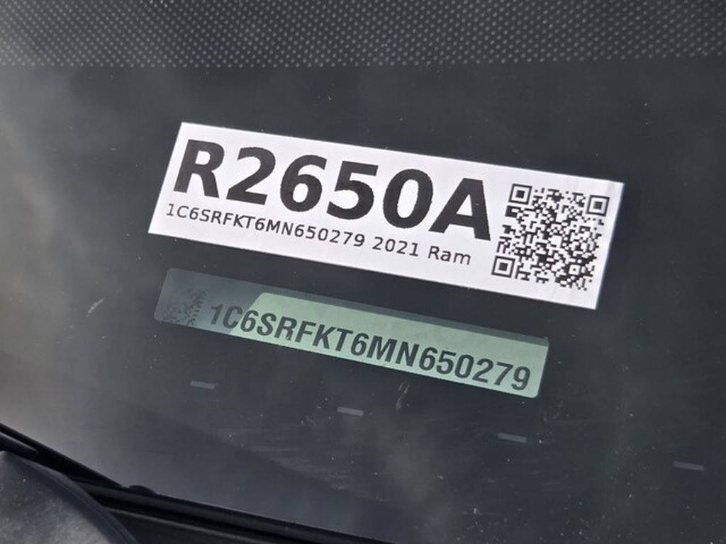 Used 2021 RAM 1500 Limited AWD/4WD image 10