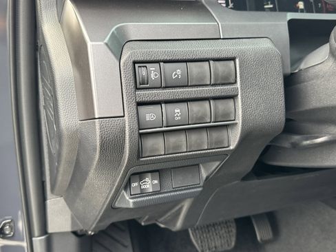 New 2025 Toyota Tacoma SR5 image 17