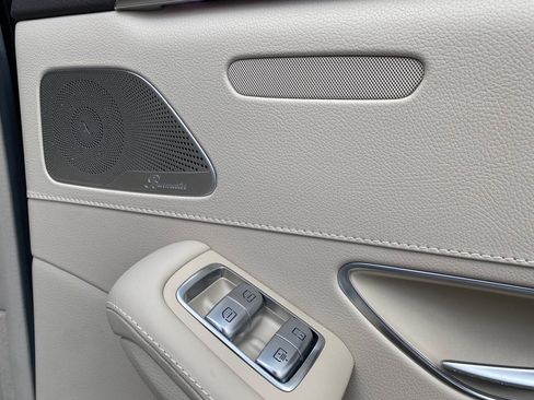 Used 2015 Mercedes-Benz S 550 4MATIC Sedan image 22