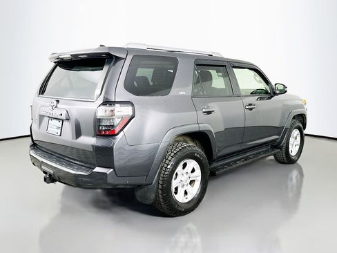 Used 2016 Toyota 4Runner SR5 Premium AWD/4WD image 9
