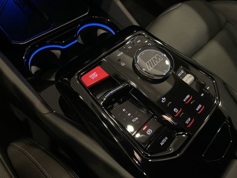 Used 2026 BMW M5 w/ Executive Package AWD/4WD image 18