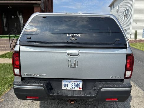 Used 2019 Honda Ridgeline Sport image 9