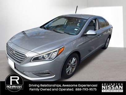 Used 2015 Hyundai Sonata SE w/ Option Group 09