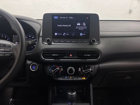 Used 2022 Hyundai Kona SEL w/ Cargo Package FWD image 20