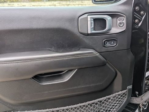 Used 2022 Jeep Gladiator Overland w/ Popular Equipment Package image 14