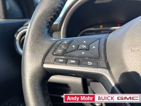 Used 2019 Nissan Kicks SR w/ SR Premium Package image 31