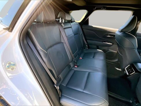 Used 2025 Toyota Crown Signia w/ Advanced Technology Package AWD/4WD image 19