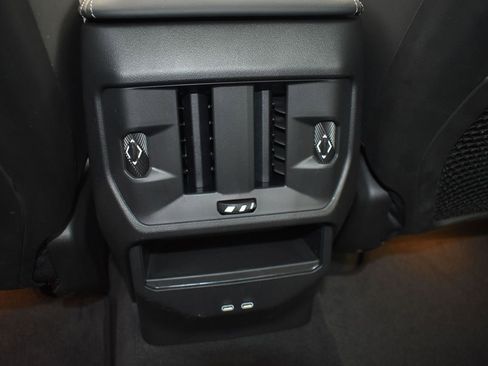 Certified 2025 BMW X3 xDrive30i w/ Premium Package image 18