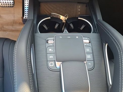 New 2026 Mercedes-Benz GLS 450 4MATIC image 24