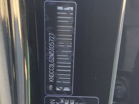 Used 2021 Kia Niro EX w/ Cold Weather Package image 32