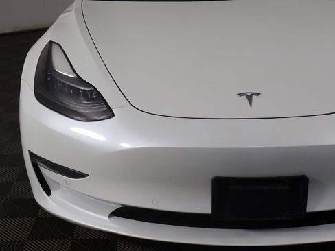 Used 2022 Tesla Model 3 Long Range AWD/4WD image 13