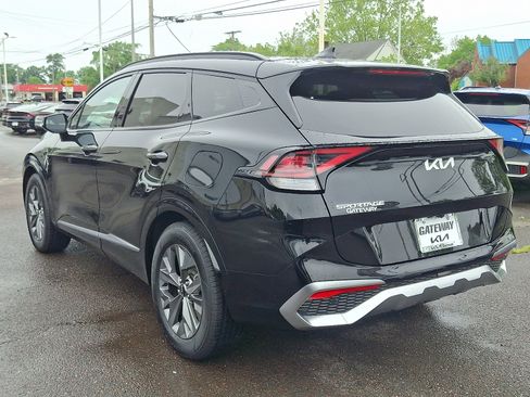Used 2023 Kia Sportage SX image 4