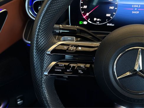 Used 2023 Mercedes-Benz C 300 Sedan image 28
