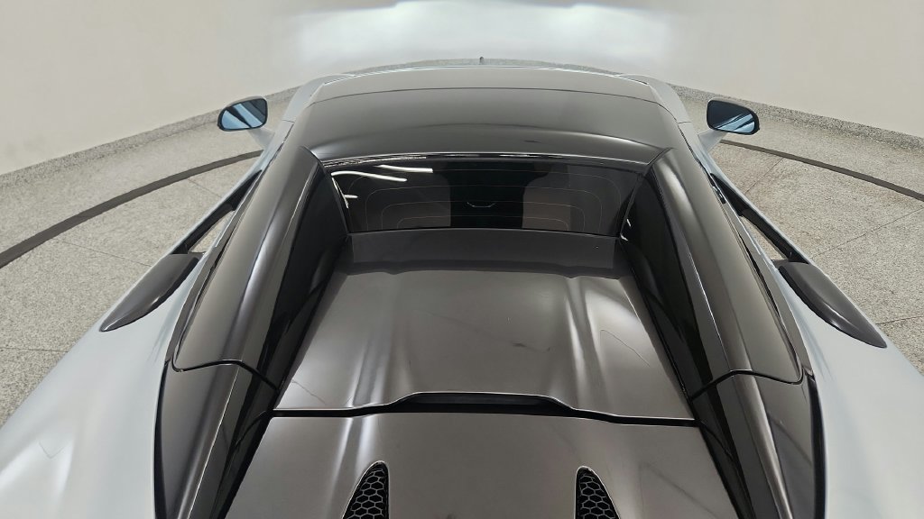 Used 2019 McLaren 570S Spider RWD image 23