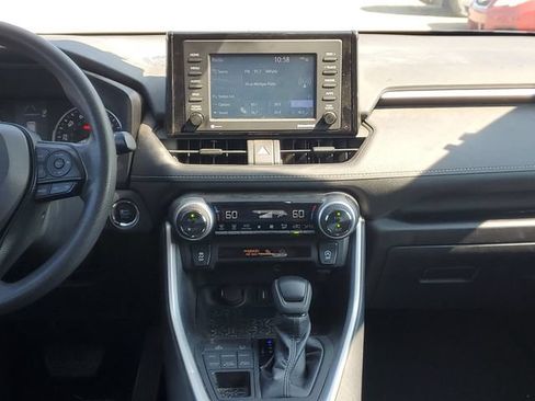 Used 2021 Toyota RAV4 XLE w/ Carpet Mat Package (TMS) AWD/4WD image 30