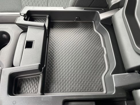 New 2025 RAM 3500 Big Horn image 26