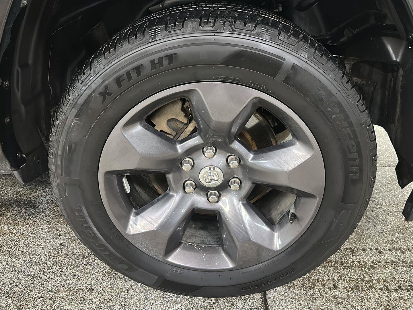 Used 2020 RAM 1500 Big Horn w/ Built-to-serve Edition AWD/4WD image 9