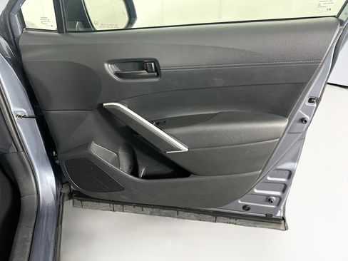 Used 2022 Toyota Corolla Cross LE FWD image 30