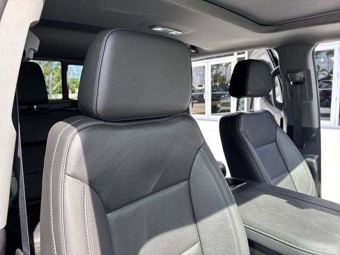 Used 2025 GMC Sierra 1500 Elevation w/ Elevation Premium Package AWD/4WD image 46