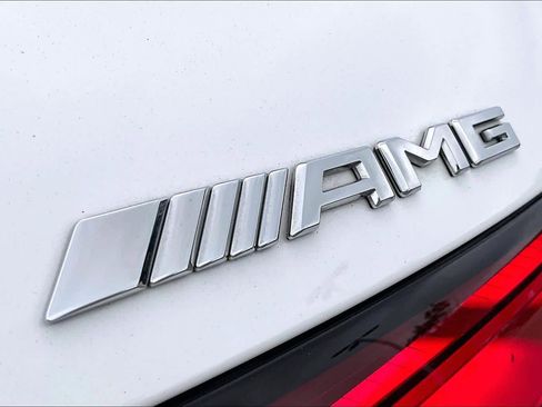 Used 2024 Mercedes-Benz GLC 43 AMG 4MATIC image 10