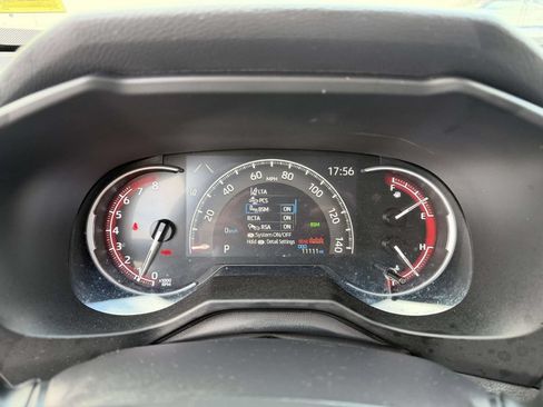 Used 2024 Toyota RAV4 XLE AWD/4WD image 20