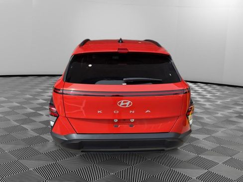 Used 2025 Hyundai Kona SEL image 5