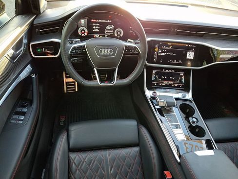 Used 2023 Audi S6 Premium Plus w/ Premium Plus Package AWD/4WD image 16