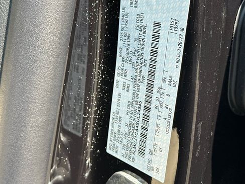 Used 2025 Lincoln Corsair FWD w/ Equipment Group 101A image 30