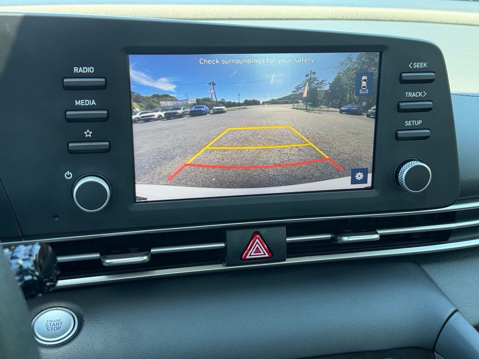 Used 2023 Hyundai Elantra SEL w/ Cargo Package FWD image 28