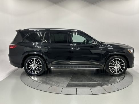 Certified 2025 Mercedes-Benz GLS 450 4MATIC w/ Pinnacle Trim Package image 8