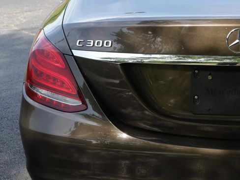 Used 2017 Mercedes-Benz C 300 Sedan w/ Premium 2 Package image 23