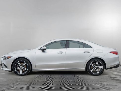 Used 2021 Mercedes-Benz CLA 250 4MATIC image 7