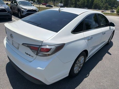Used 2016 Hyundai Sonata SE FWD image 5