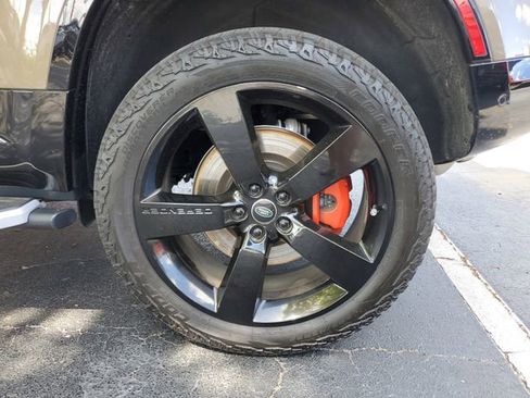 Used 2023 Land Rover Defender 110 X image 5