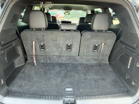 Certified 2025 Buick Enclave Preferred AWD/4WD image 24