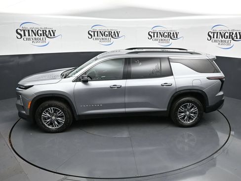 Used 2026 Chevrolet Traverse LT AWD/4WD image 21