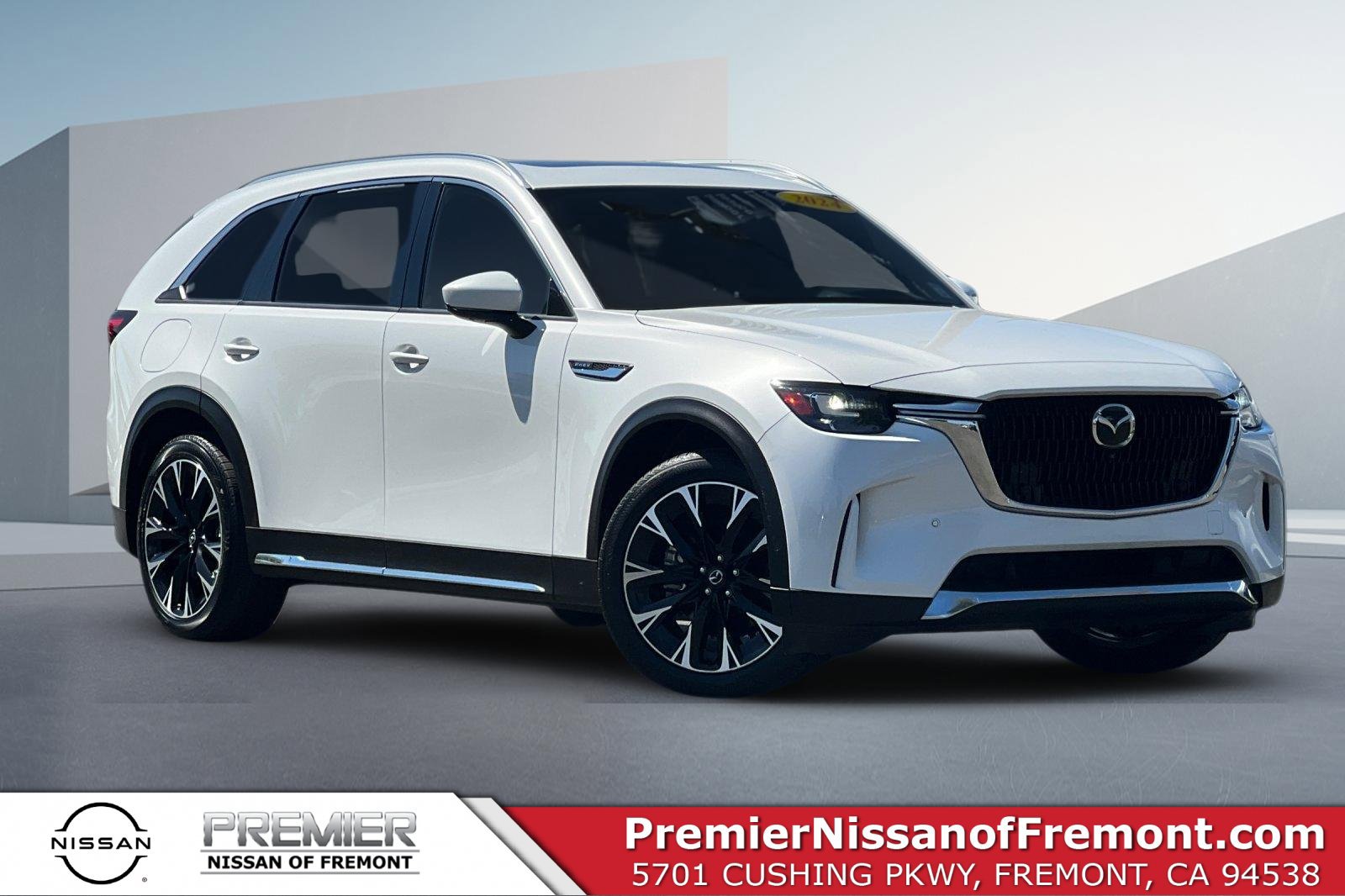 Used 2024 MAZDA CX-90 Plug-In Hybrid w/ Premium Plus AWD/4WD image 1