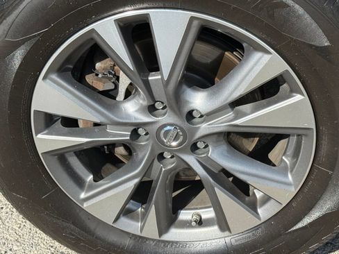 Used 2017 Nissan Murano SL w/ SL Technology Package AWD/4WD image 40