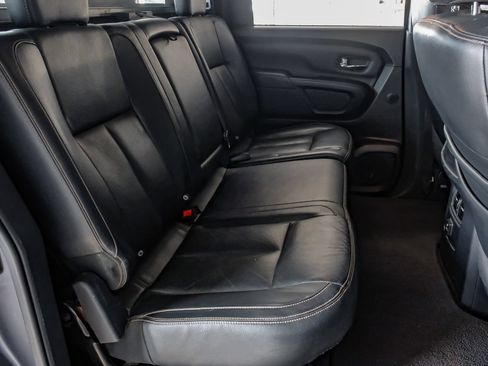 Used 2018 Nissan Titan SL w/ Midnight Edition AWD/4WD image 32