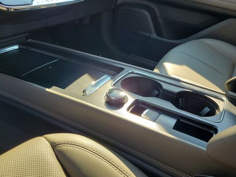 Certified 2024 Lincoln Corsair AWD w/ Equipment Group 101A image 29